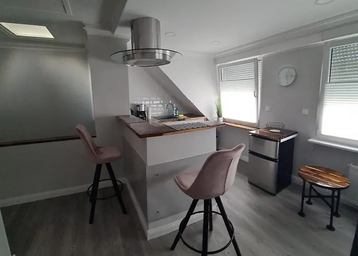 Διαμέρισμα R&s